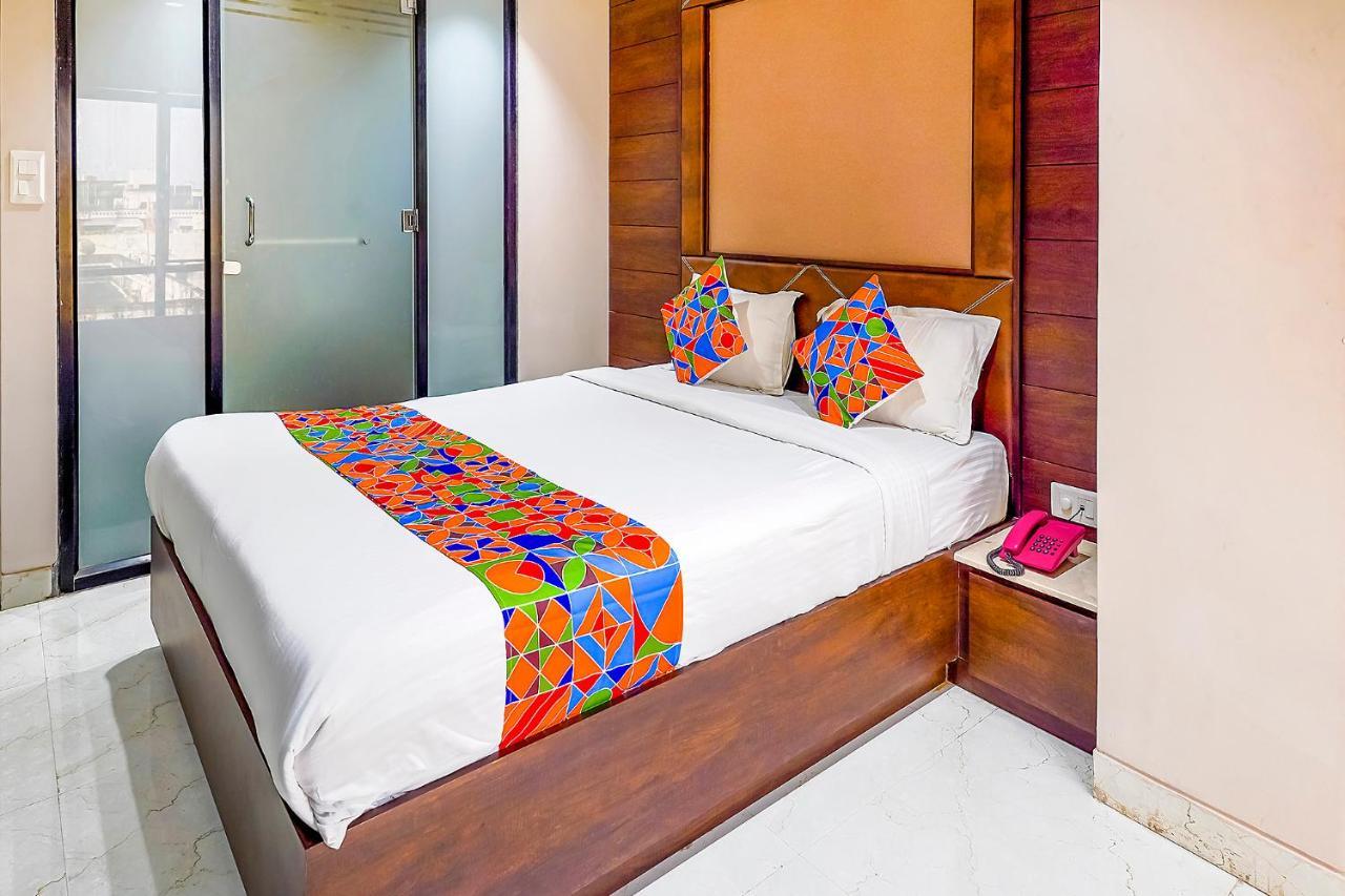 Fabhotel Eros 211 - Nr Sreebhumi Калькутта Экстерьер фото