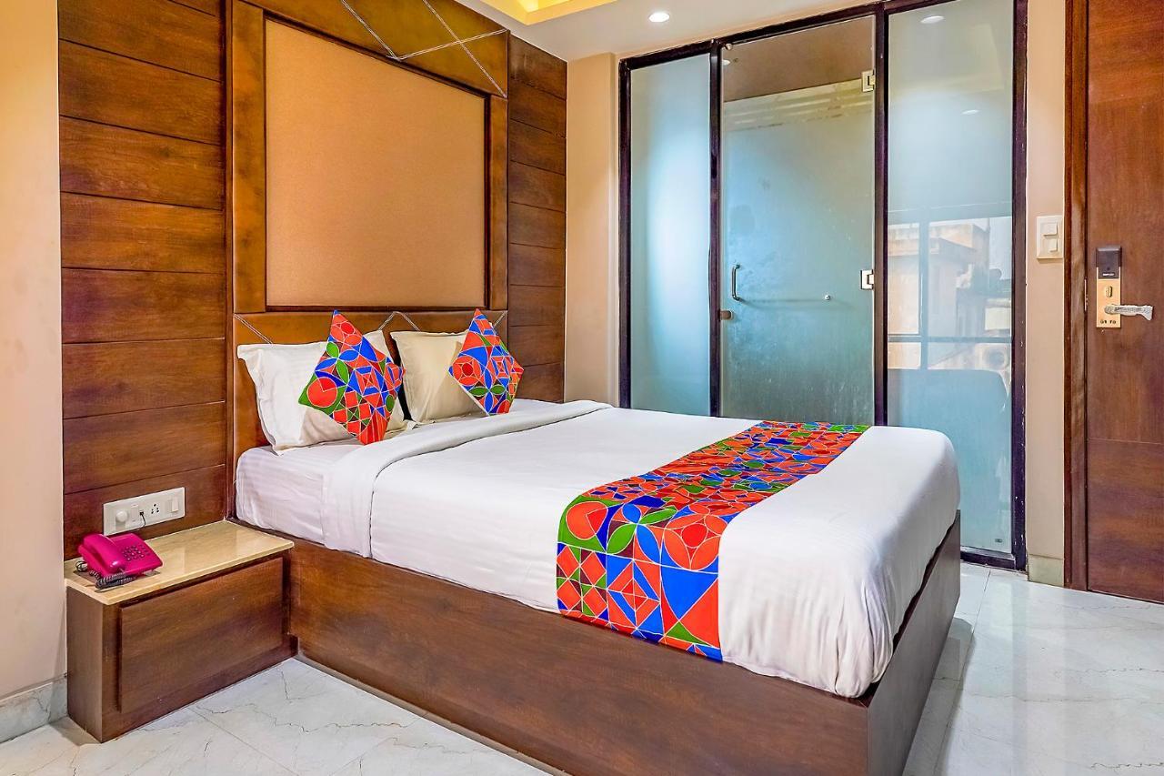 Fabhotel Eros 211 - Nr Sreebhumi Калькутта Экстерьер фото